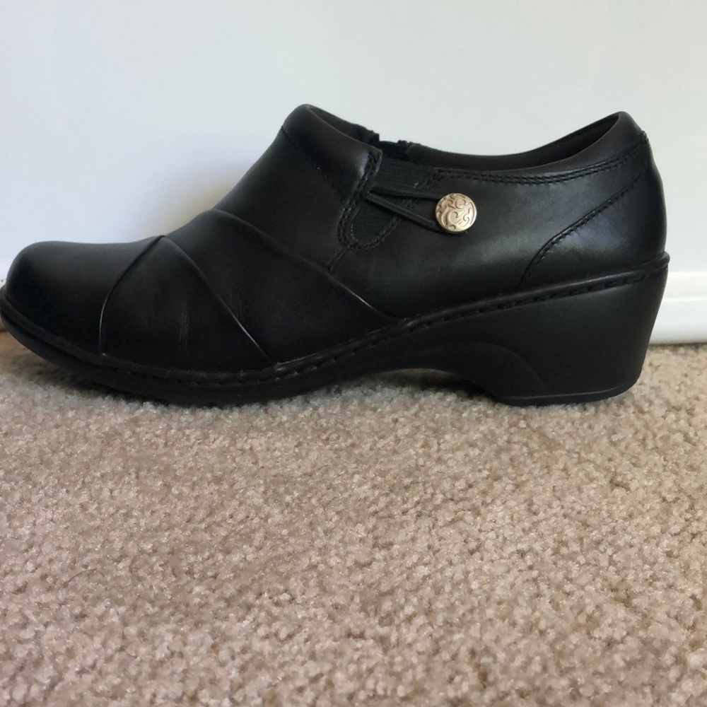 Clarks Collection - Picture 4 of 5